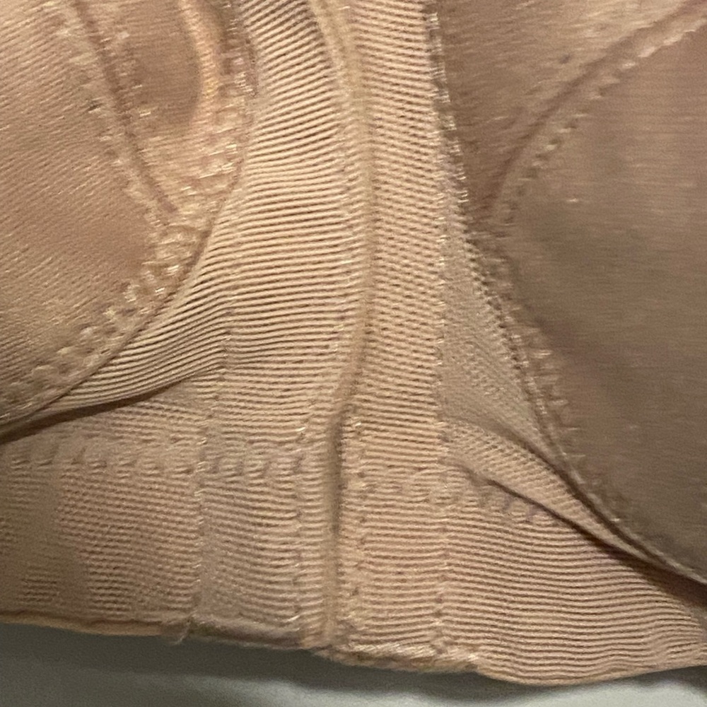 Glamorise Tan Full Coverage Bra Front Closure SZ 36C - Picture 5 of 7